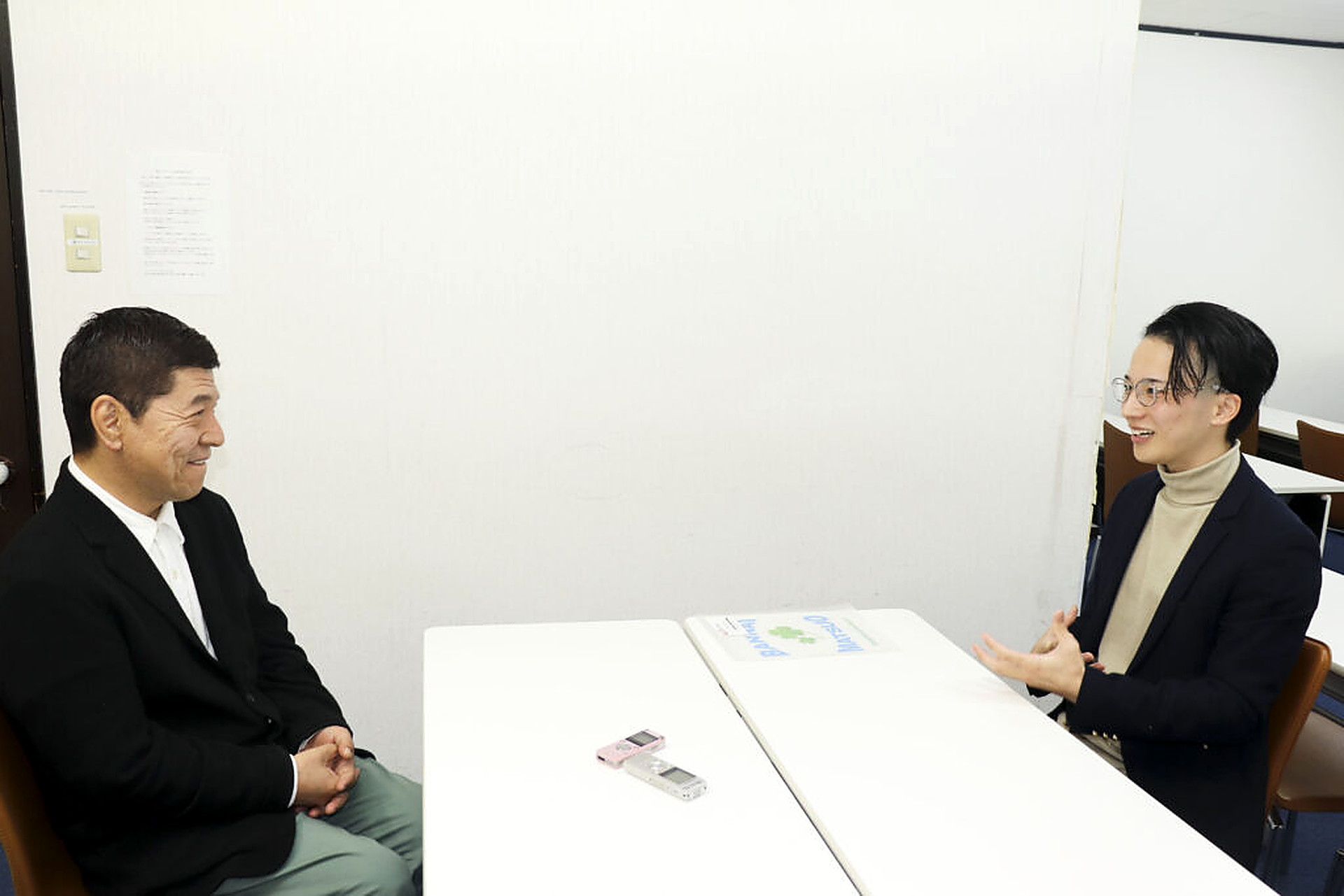 『月刊センチュリー』松尾伴内さんにHWYSがインタビューされました!(写真3)